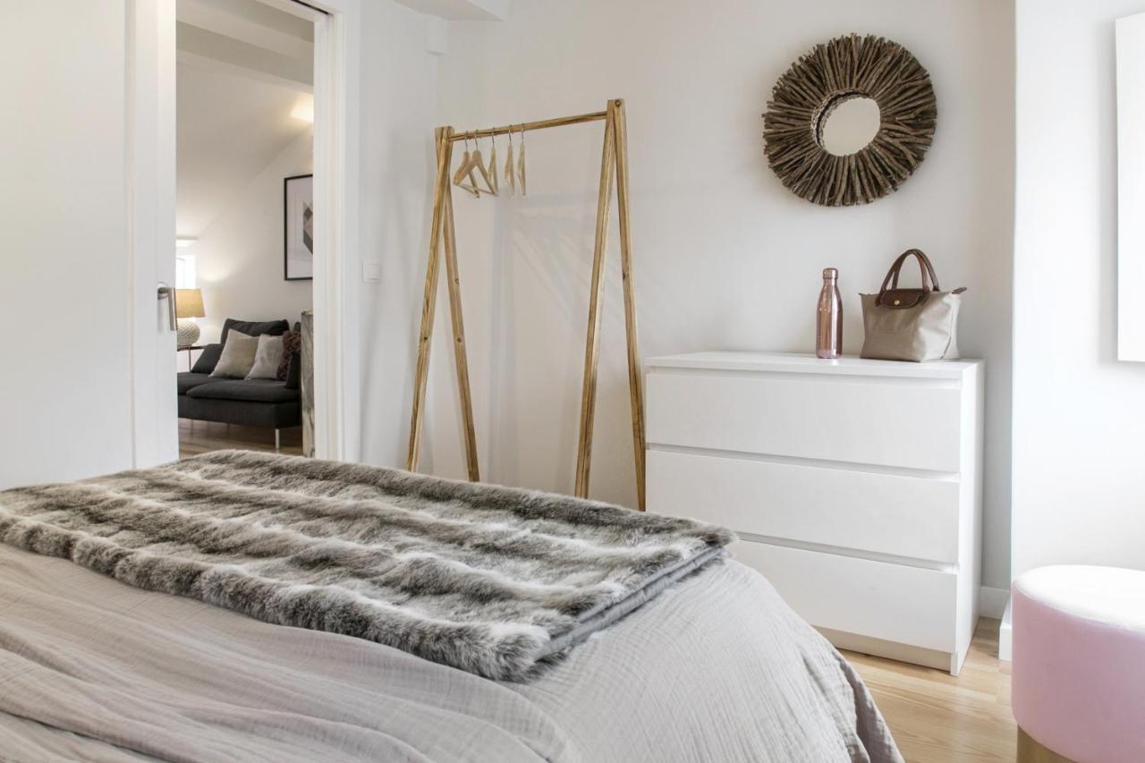 Apartamento Romantic Nest For A Getaway At Downtown With Design Lisboa