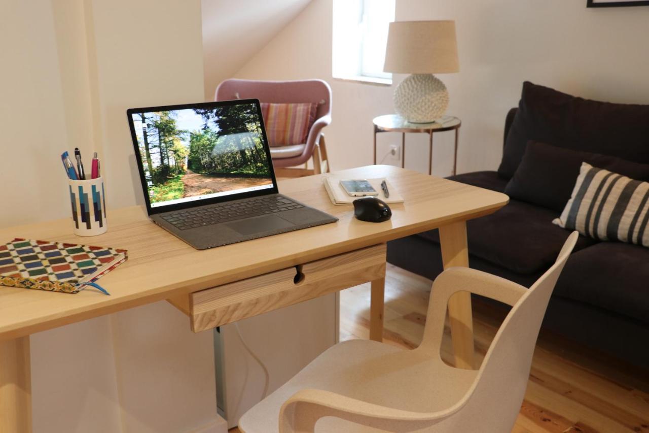 Romantic Nest For A Getaway At Downtown With Design *