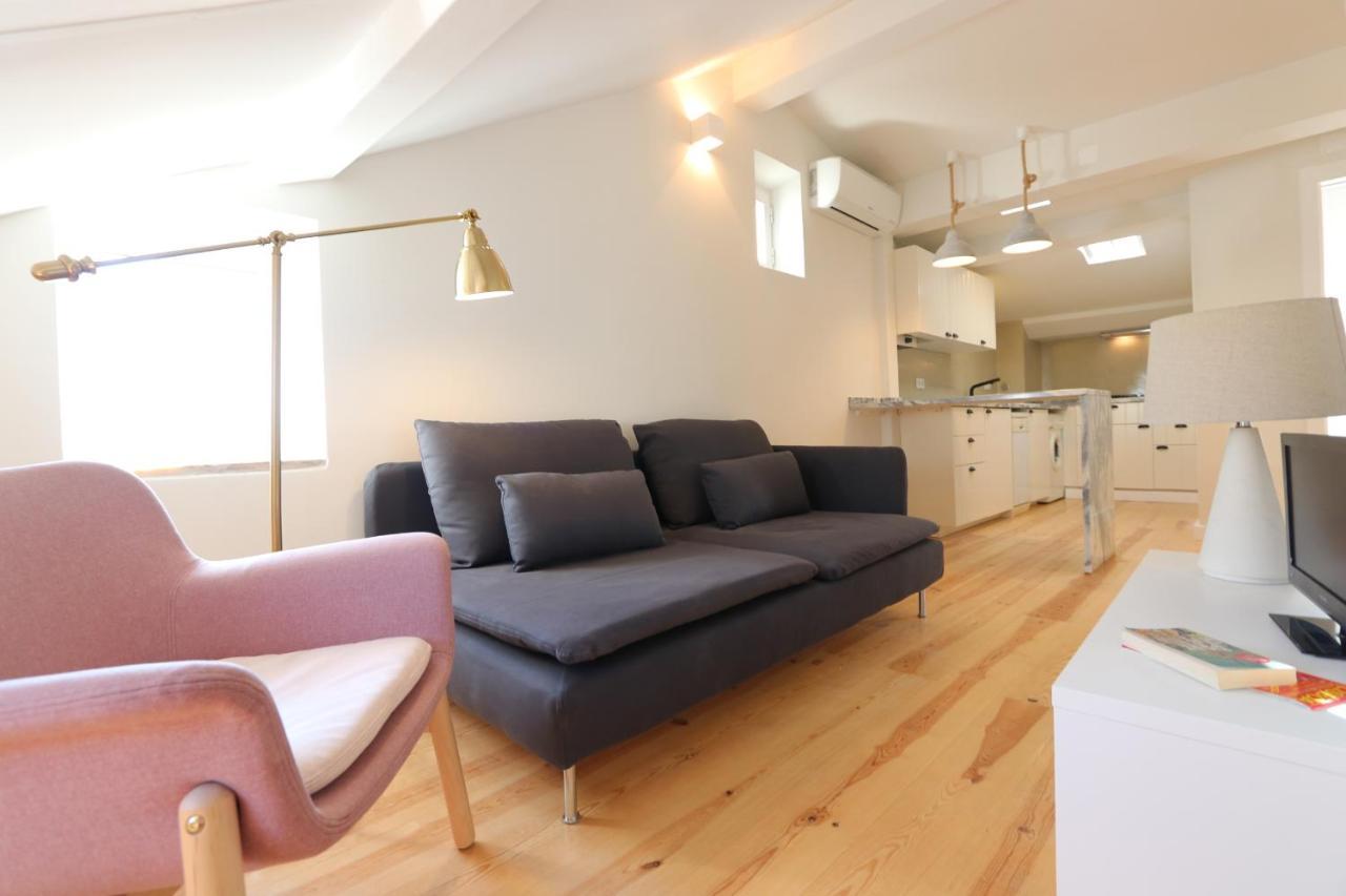 Apartamento Romantic Nest For A Getaway At Downtown With Design Lisboa
