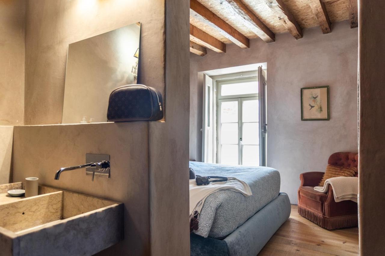 Bedroom In The 18th Century Style Habitación en casa particular