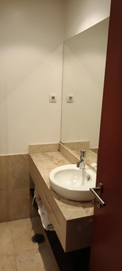 Quarto em Acomodações Particulares Global Guest Pn