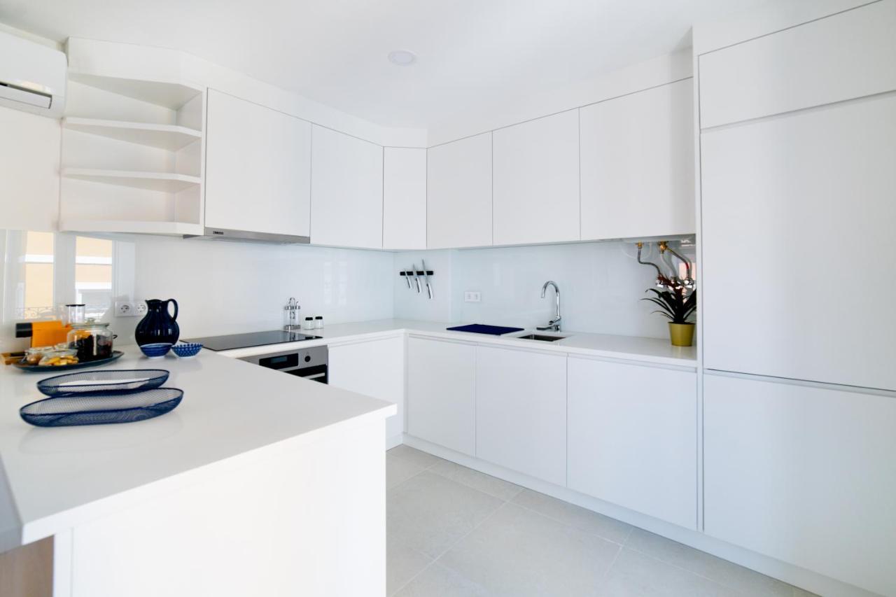 Blue By The River 3 - Elegant Two-bedroom In Santos * Lisboa