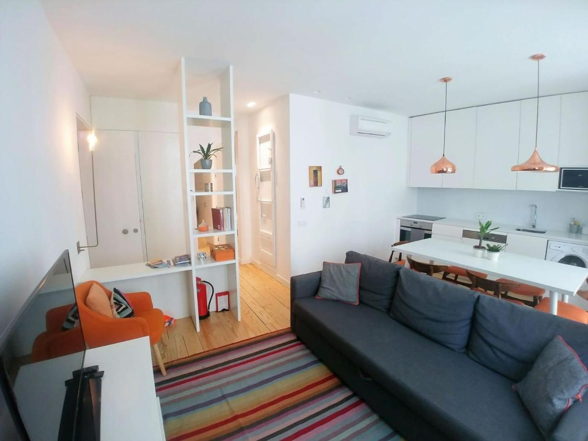 Be Local - 2 Bedrooms In Front Of The Fado Museum In Alfama * Lisboa