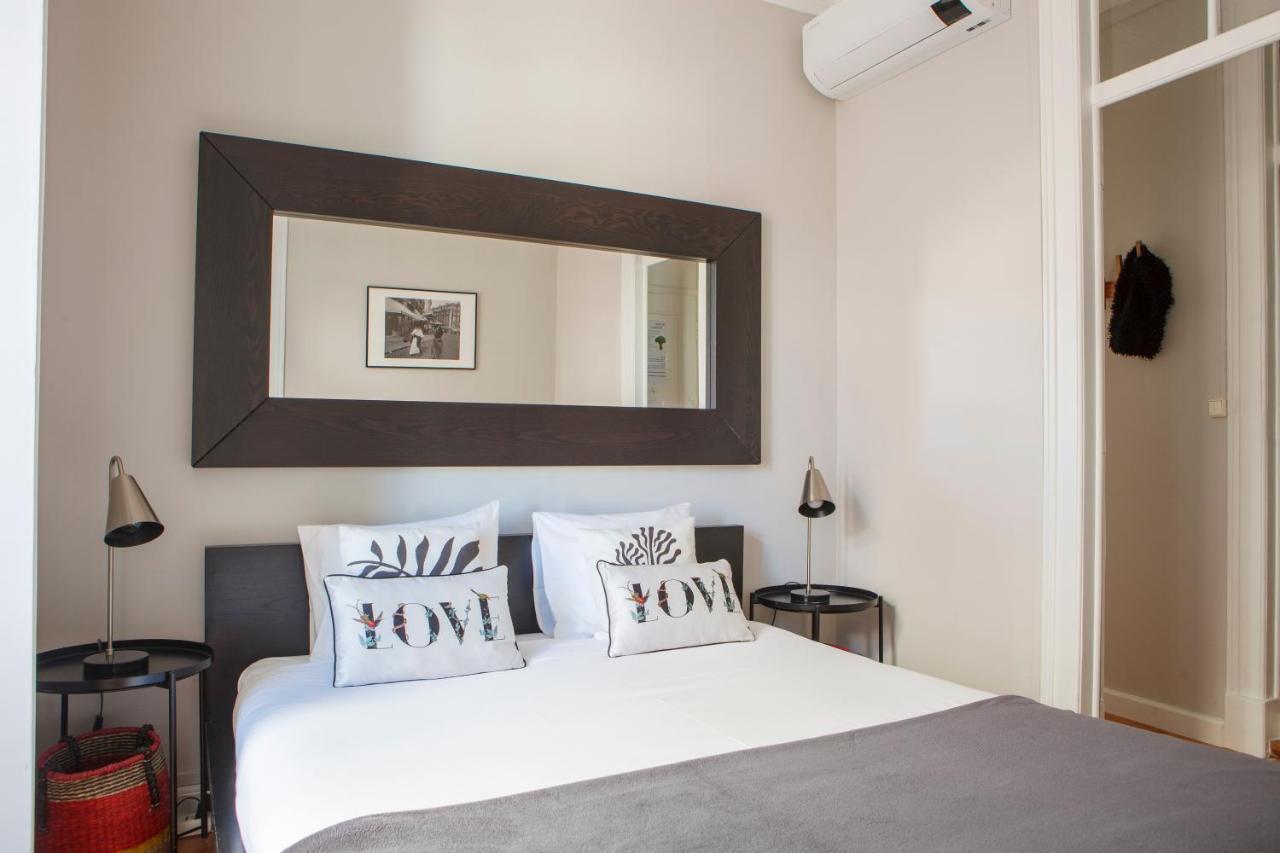 Alfama Graca District Typical & Bright , 3 Bedroom With Ac 1st Floor Lisboa
