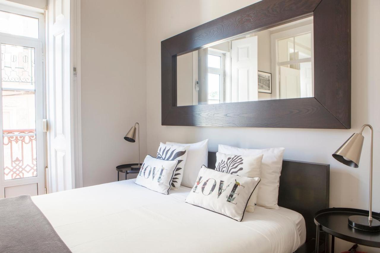 Alfama Graca District Typical & Bright , 3 Bedroom With Ac 1st Floor Lisboa