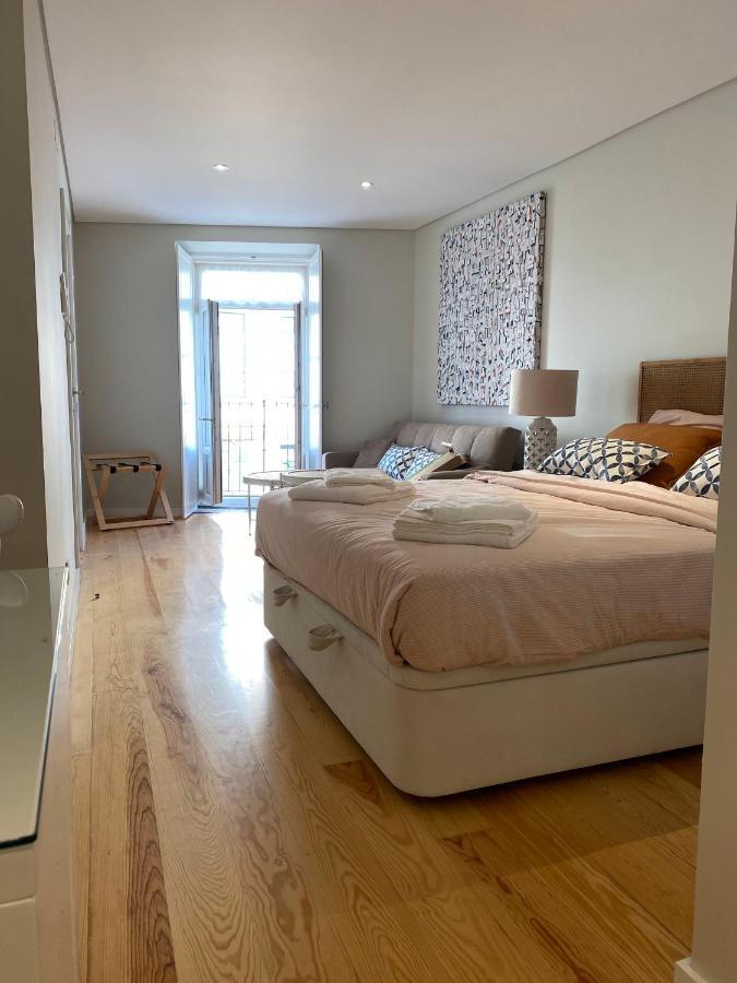 Discover Lisbons History - Stylish In Alfama Apartamento Lisboa