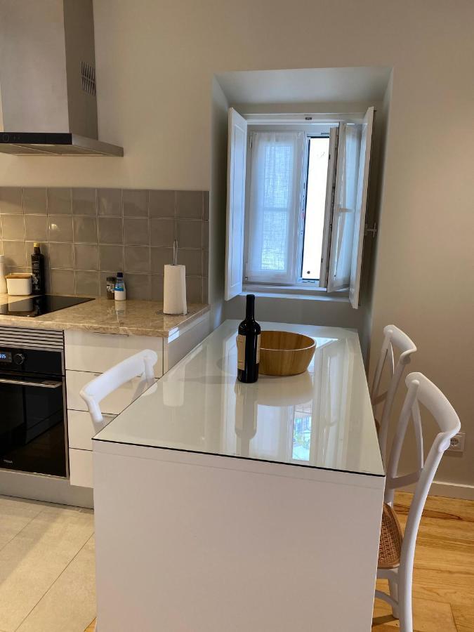 Apartamento Discover Lisbons History - Stylish In Alfama *