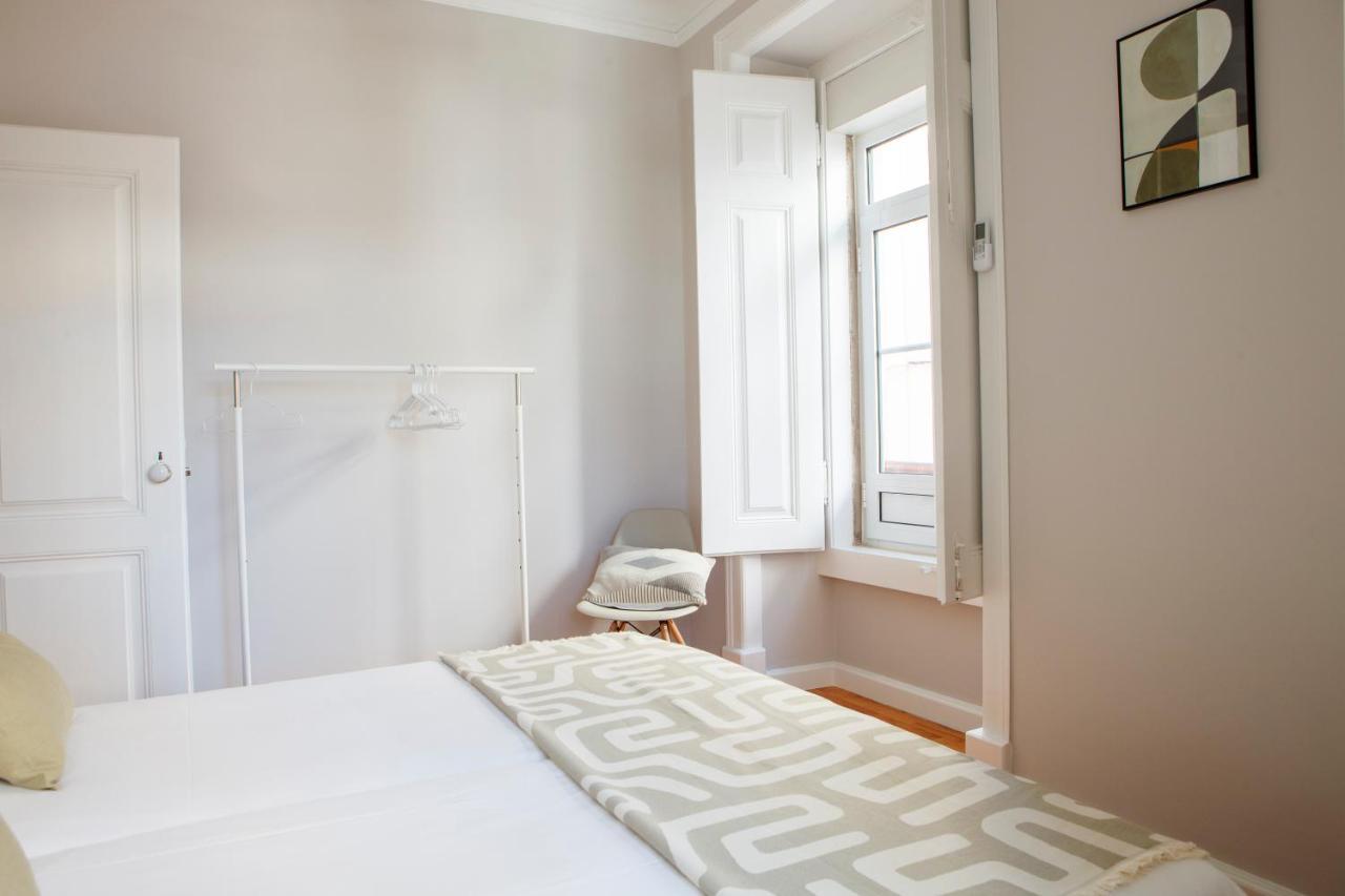 Apartamento Alfama Graca District Typical & Bright , 3 Bedroom With Ac 1st Floor