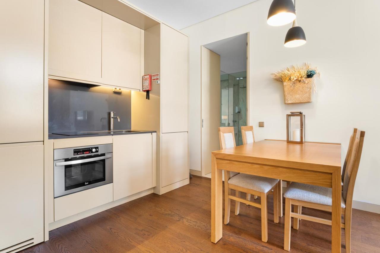 Timeout Market 2 Bedrooms *