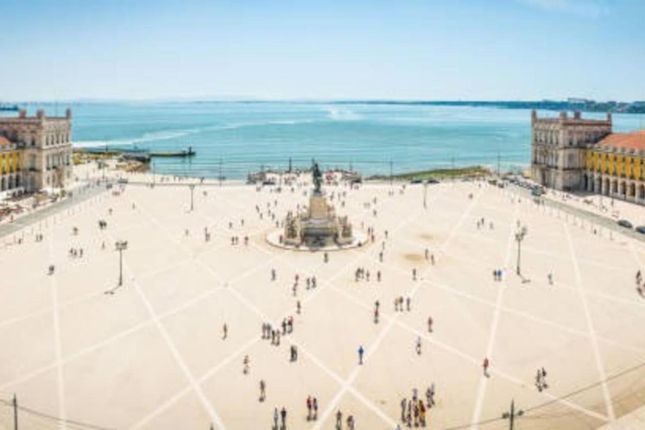 2 Bedroom For 4 People With Free Public Parking Lisboa