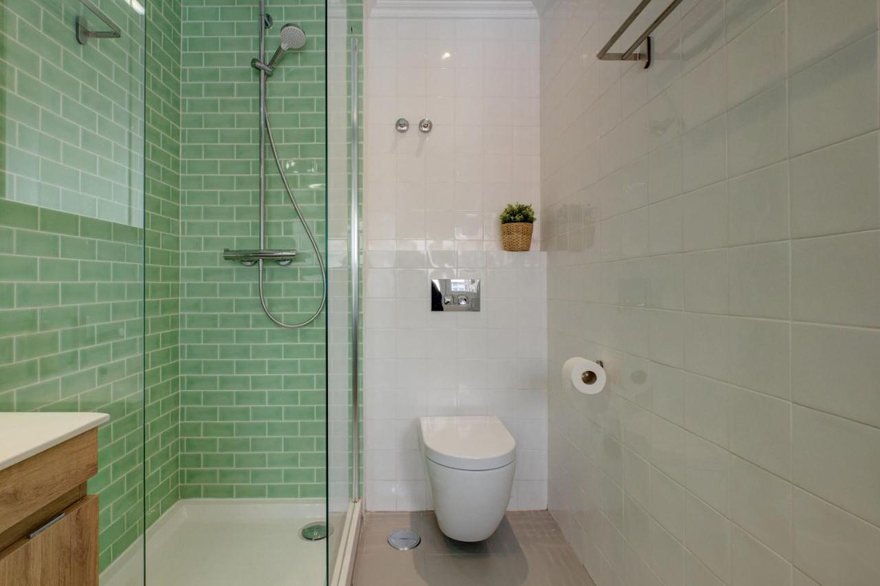 Сasa de vacaciones Comfortable Town House In Quiet Area By Lovelystay Lisboa