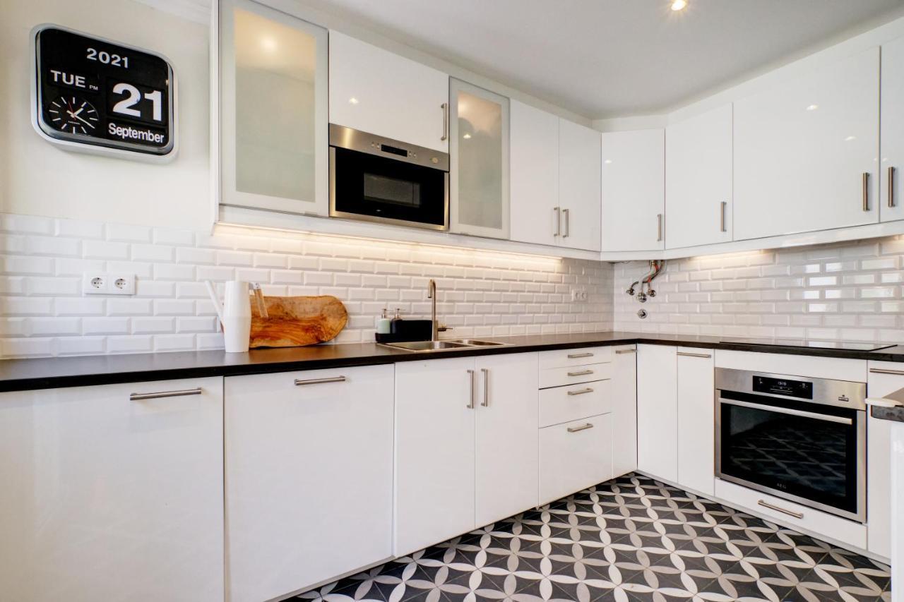 Comfortable Town House In Quiet Area By Lovelystay Сasa de vacaciones *