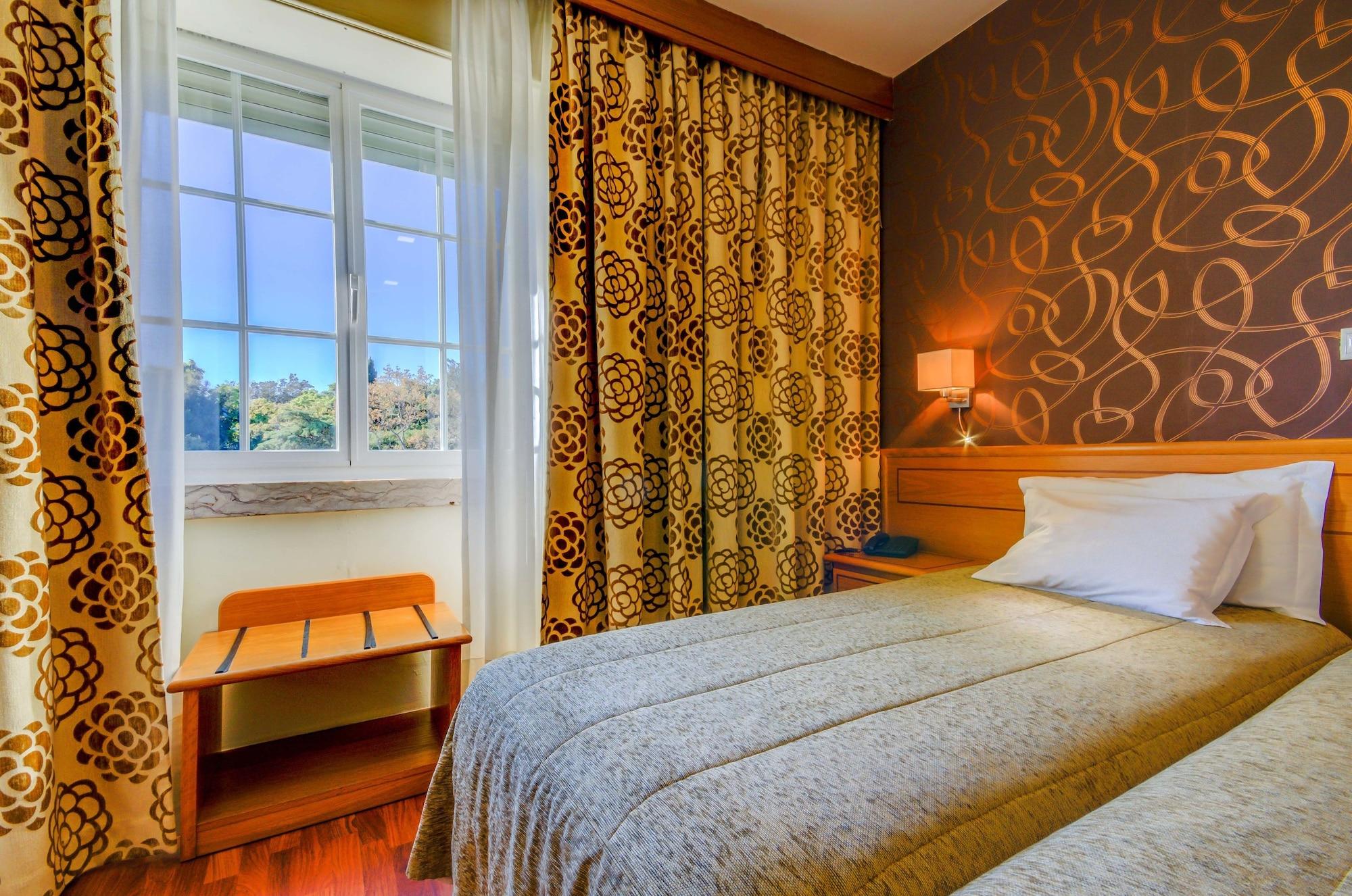 Avenida Park Hotel