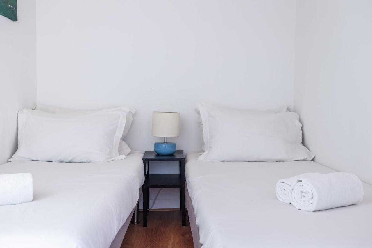 Center In Lively Bairro Alto! * Lisboa