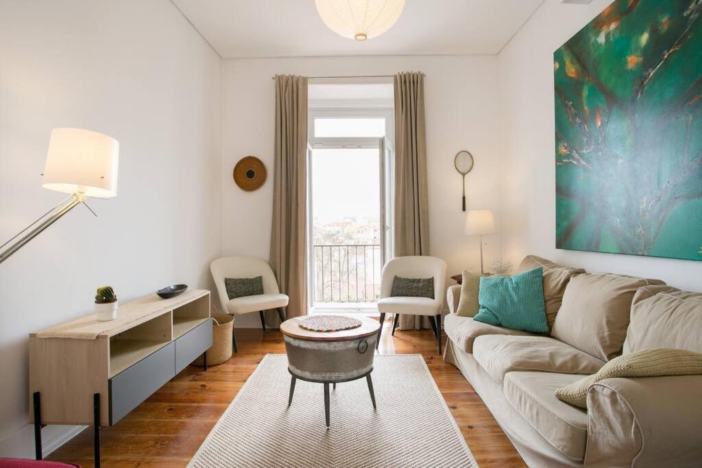 Principe Real Beautiful View 3 Bedrooms Flat! *