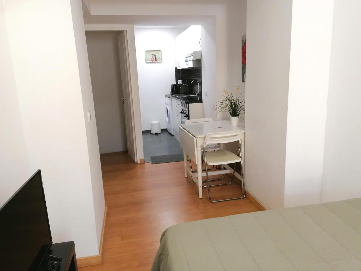 Flowers In Pop House Apartamento *