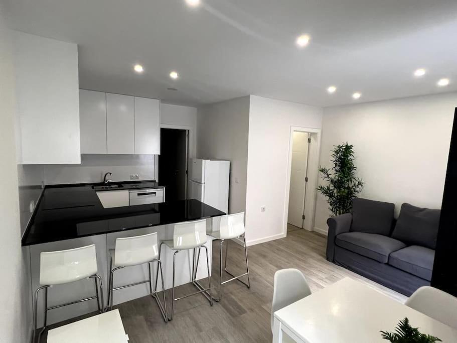 Cozy And Modern Flat In Lisboa