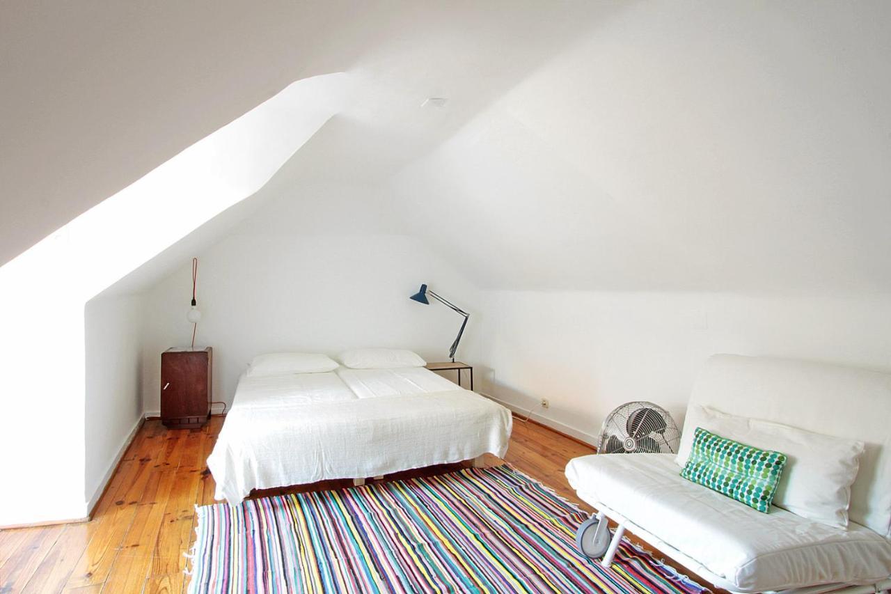Bl Bairro Alto Famous Bica Funicular Street View Apartamento
