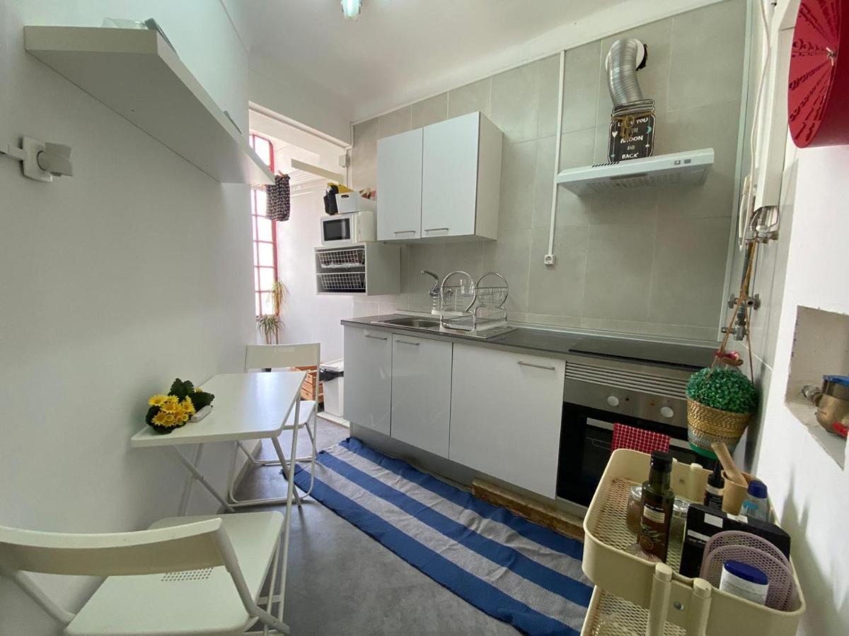 Quarto em Acomodações Particulares Evd-rentals Olival Bastos