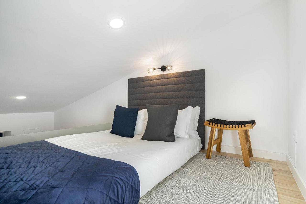 Whome Urban Escape: 1-br W/mezzanine Near Campo Ourique Apartamento