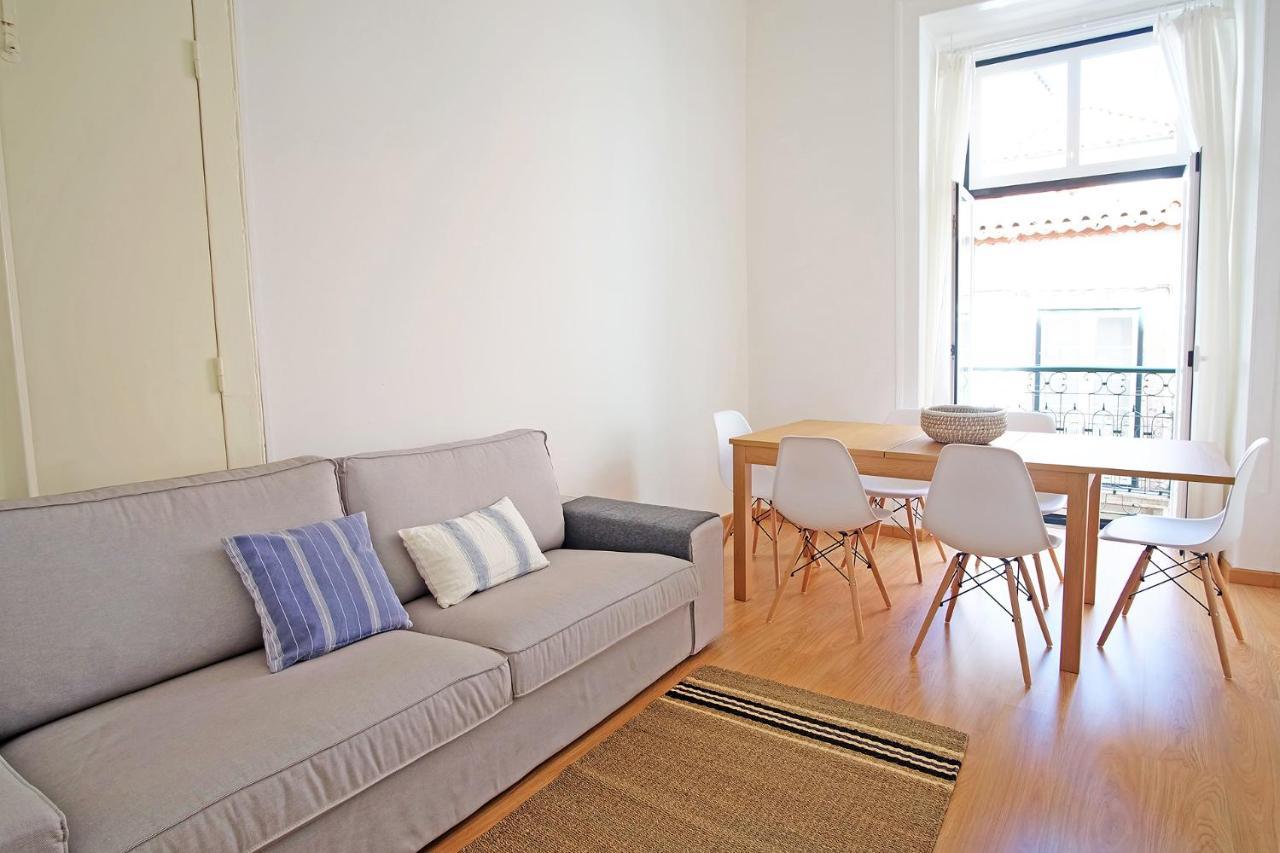 Apartamento Bh1 4br In Heart Of Bohemian Bairro Alto *