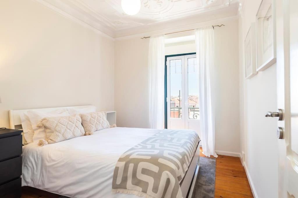 Spacious Near Saldanha Lisboa