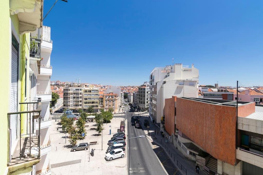 Spacious Near Saldanha Apartamento Lisboa