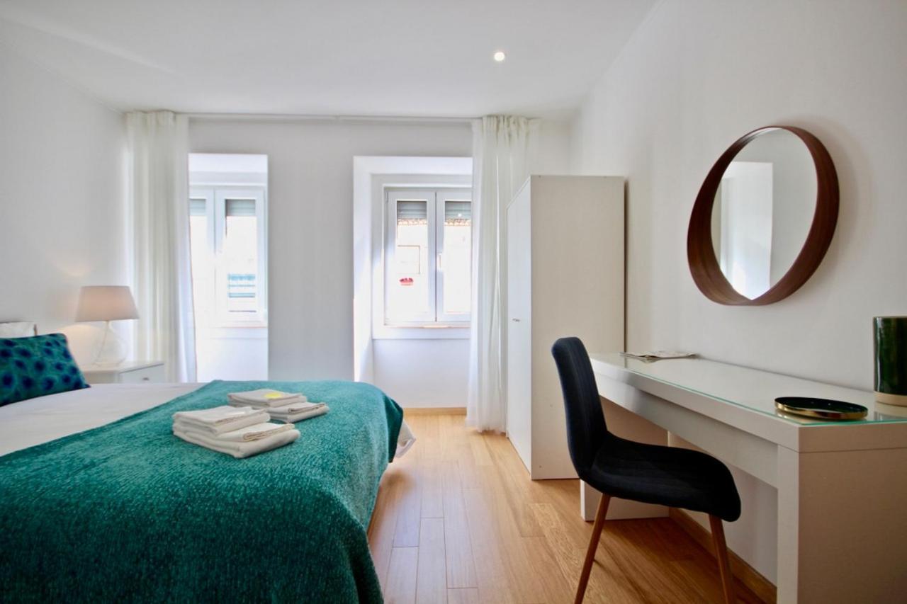 Apartment Akicity Santos Sunrise Lisbon