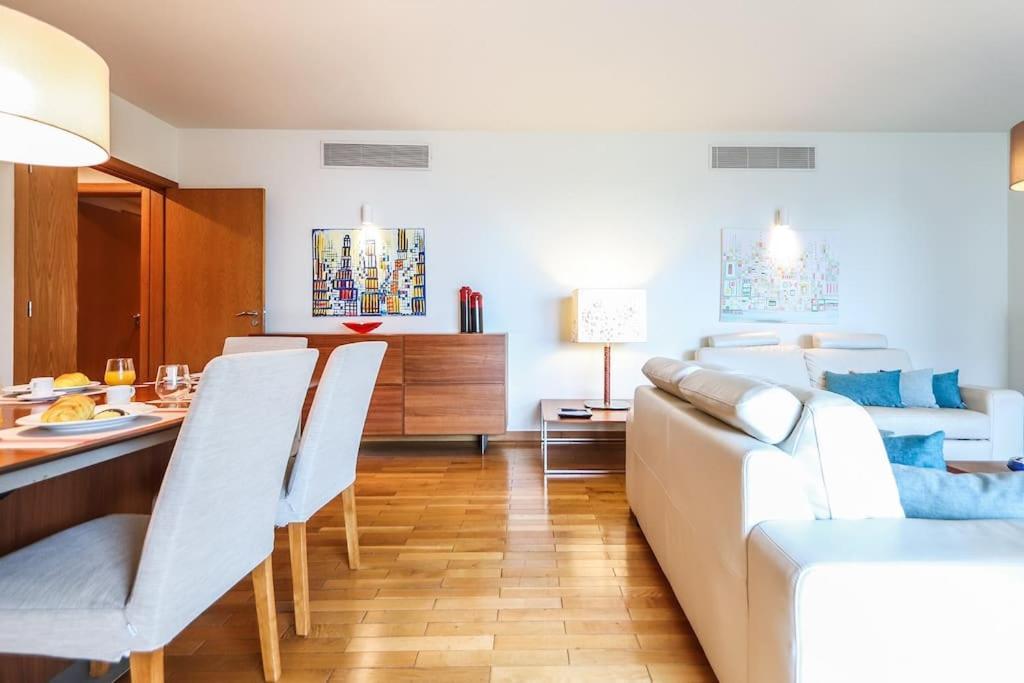 Apartment Portucale ! Expo Deluxe With Terrace *