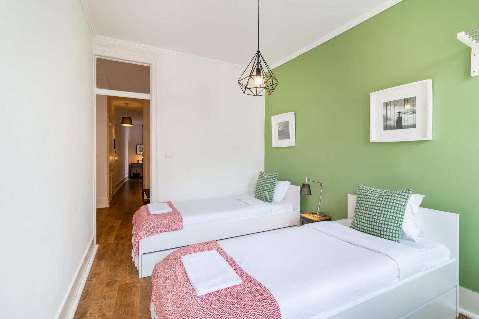 Restauradores By Hill Lisboa
