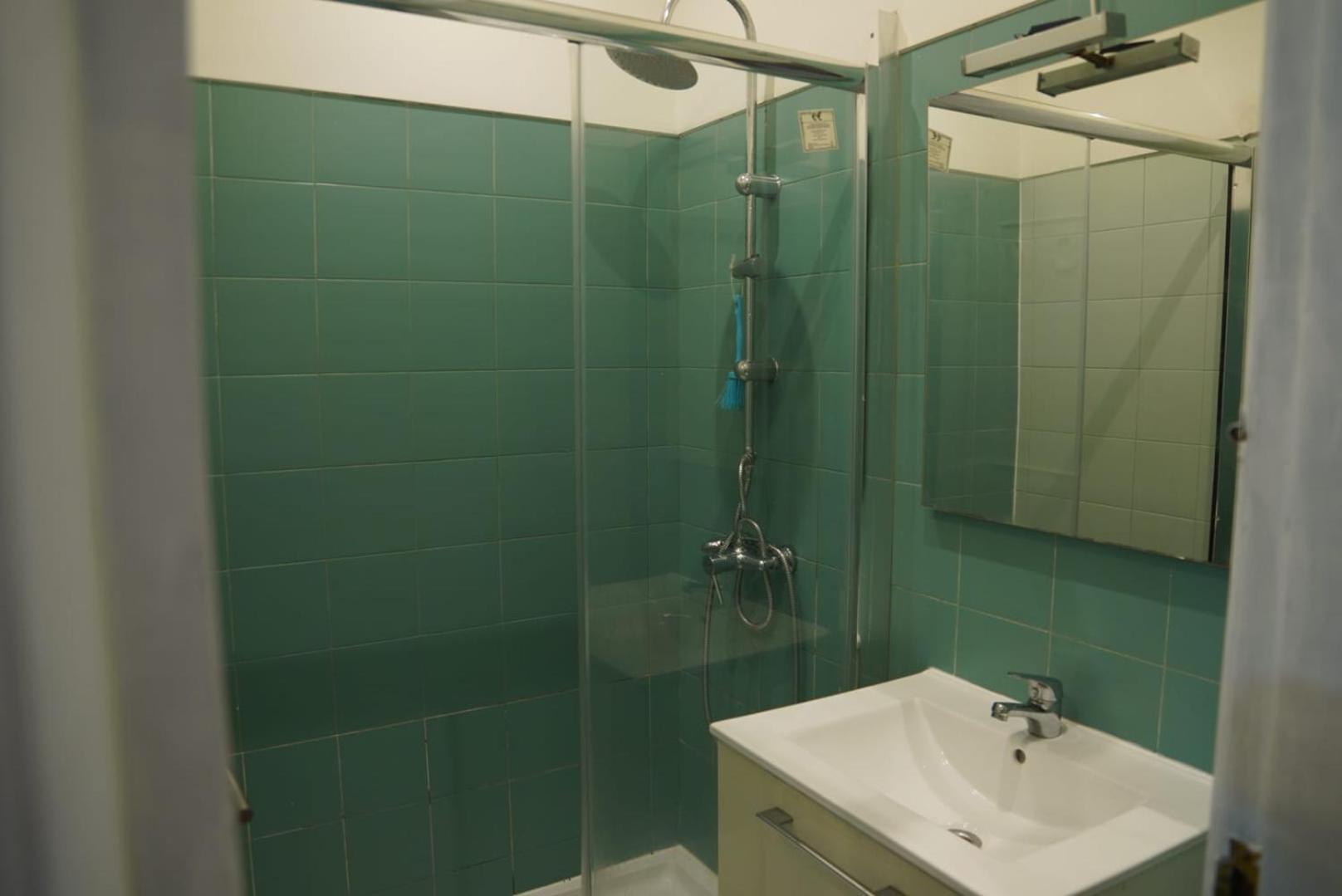 Bisengototo Homestay Lisbon