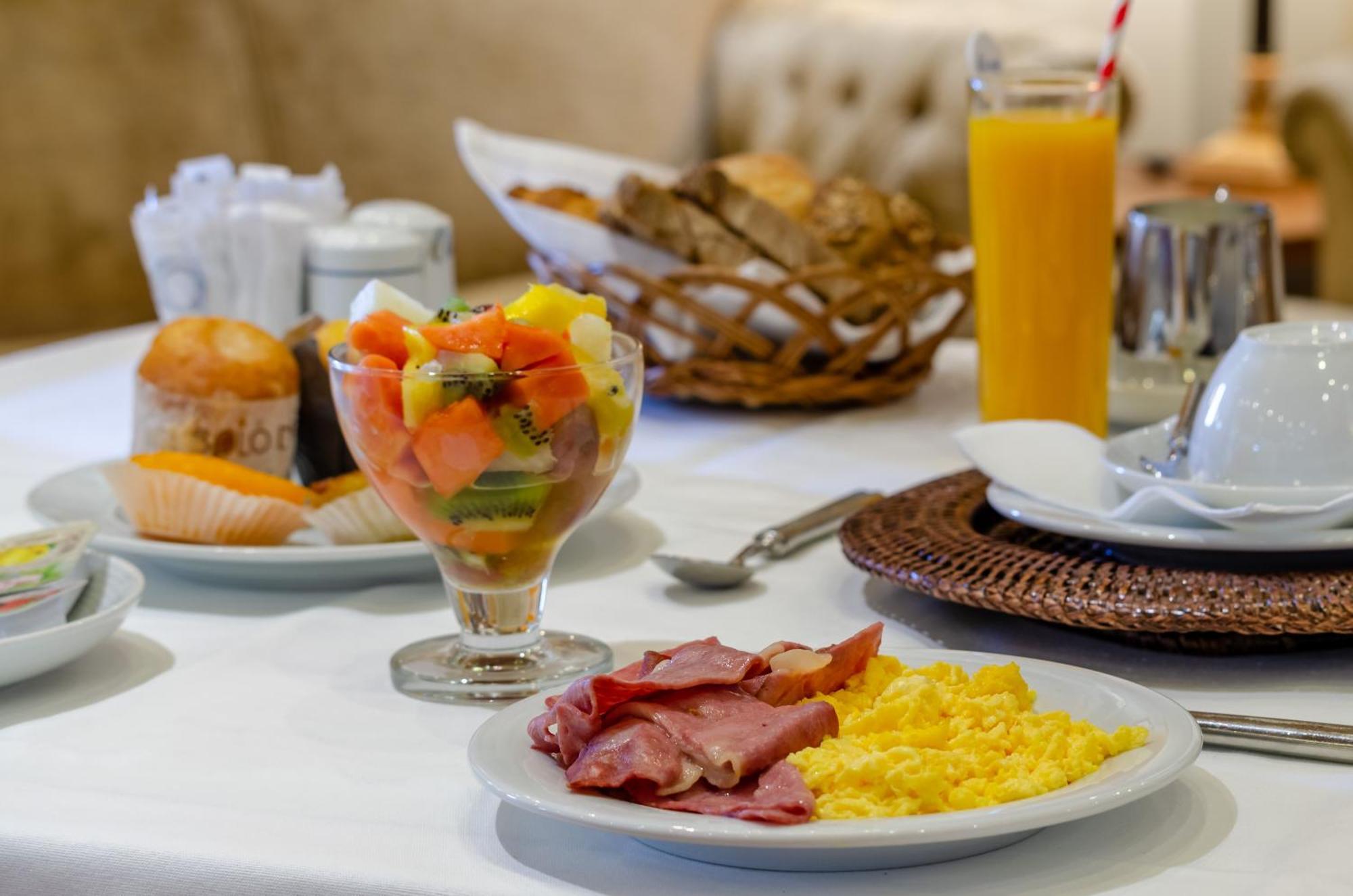 Hotel Olissippo Castelo 4*