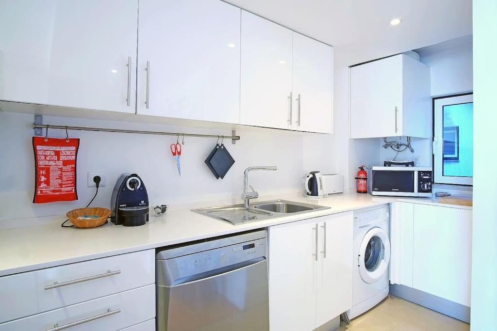Apartamento Dpj Romantic Jardim - Lift! - Pr.real/bairro Alto! Lisboa