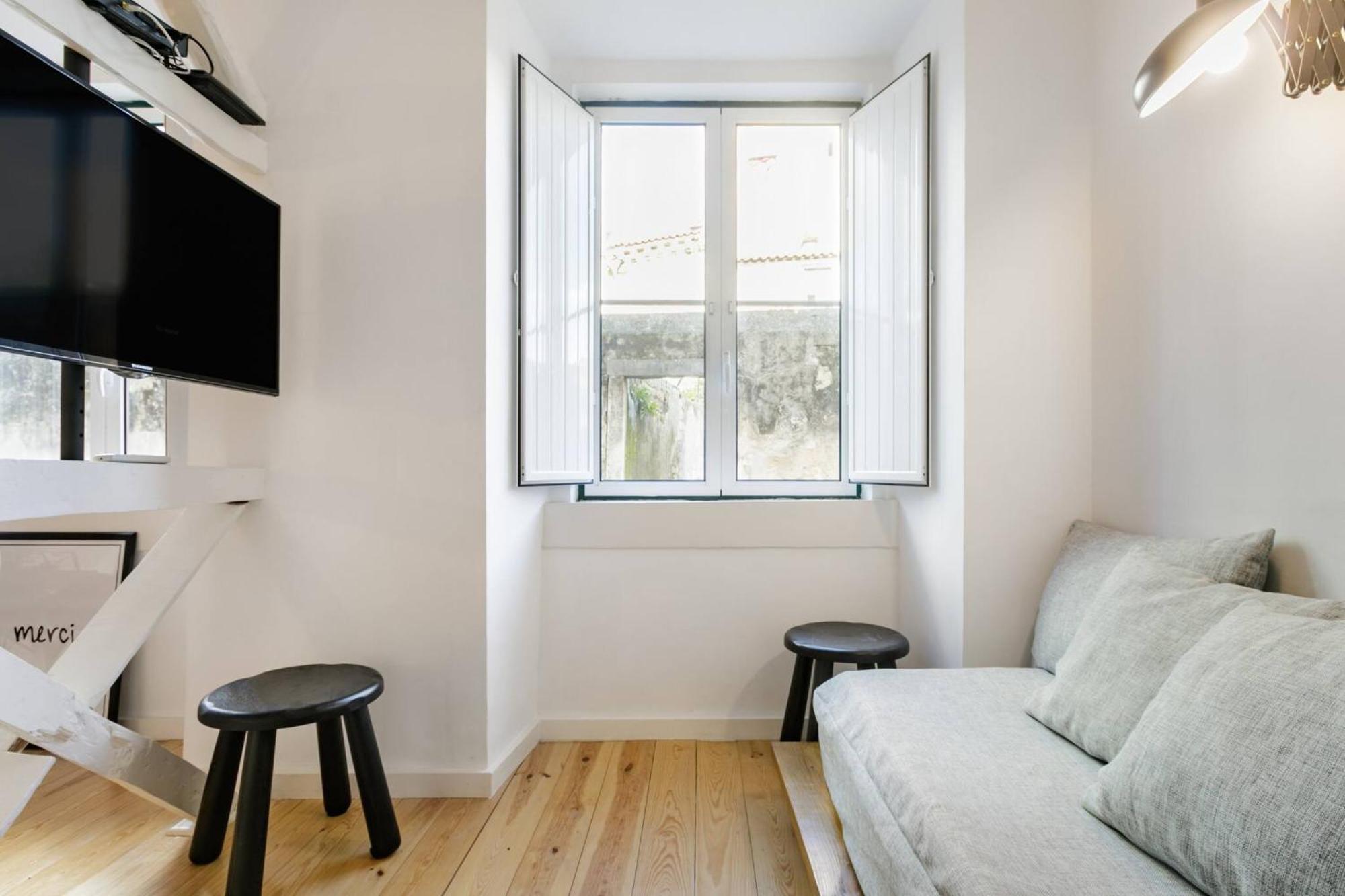 My Lx Flat Castle Alfama Apartment