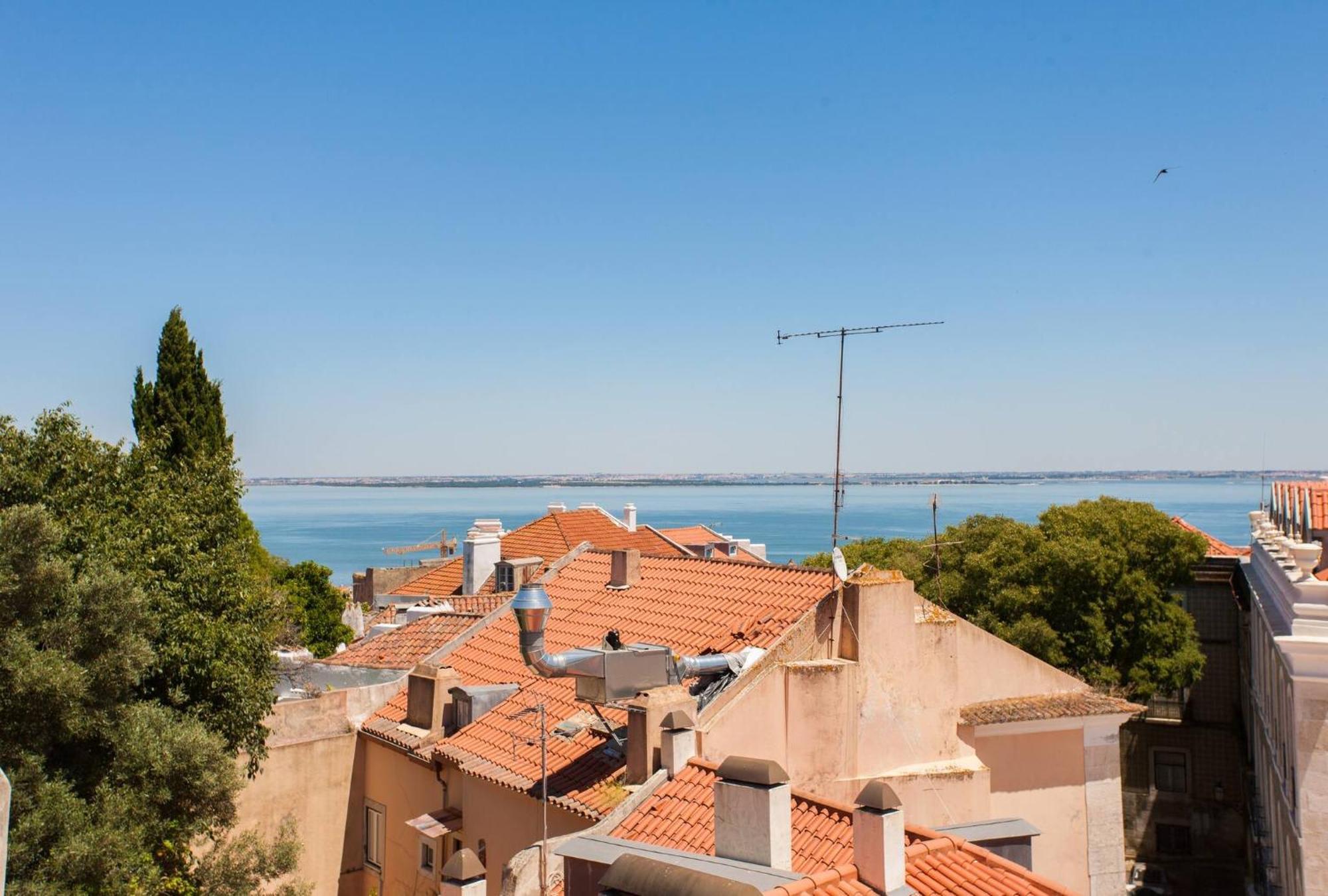 Apartment My Lx Flat Castle Alfama Lisbon