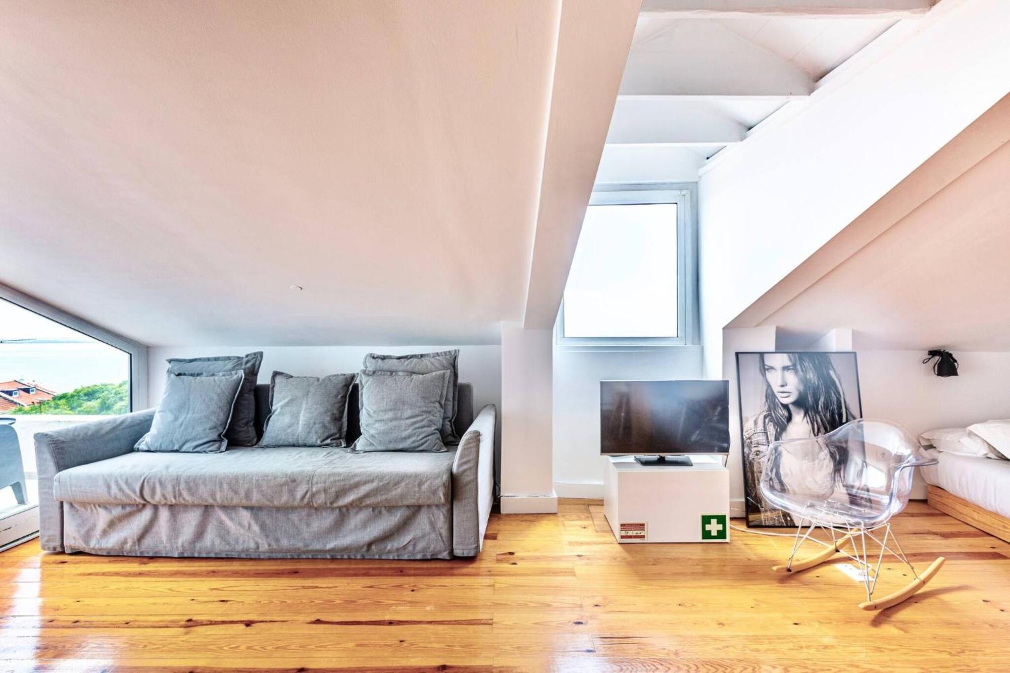 Apartment My Lx Flat Castle Alfama Lisbon