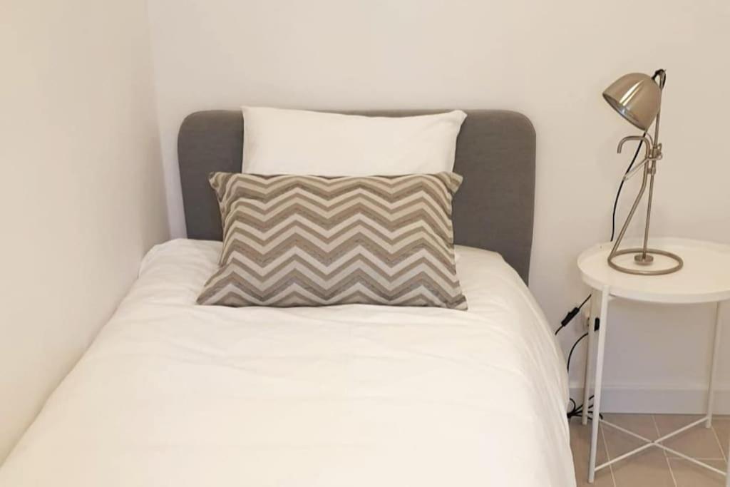 Apartamento Modern Retreat With Patio Near The Airport - Oha I Lisboa
