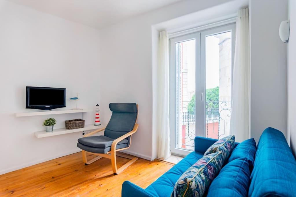 2br At Historical Chiado Apartment