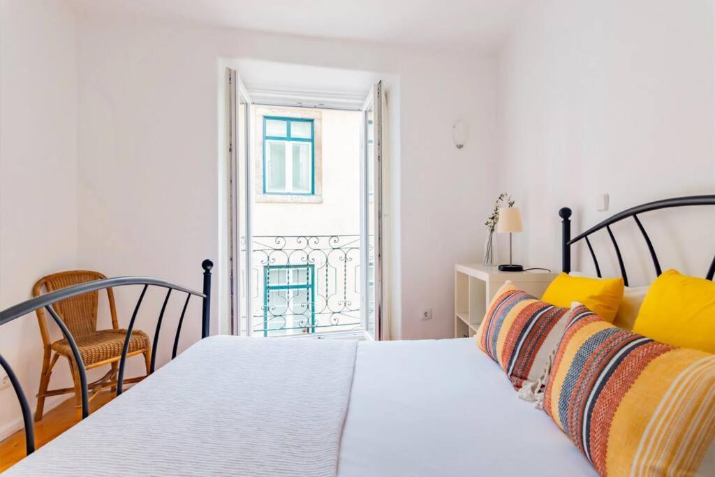 2br At Historical Chiado Lisbon