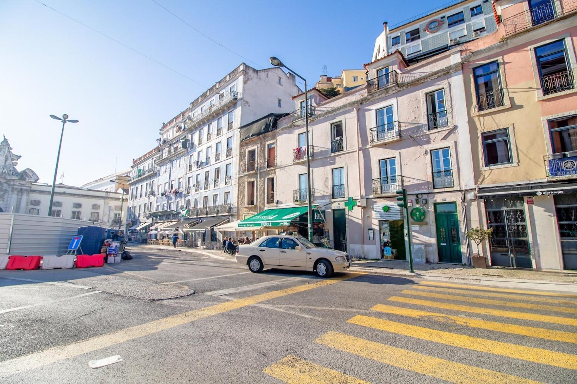 Apartamento Santa Apolonia Lisboa