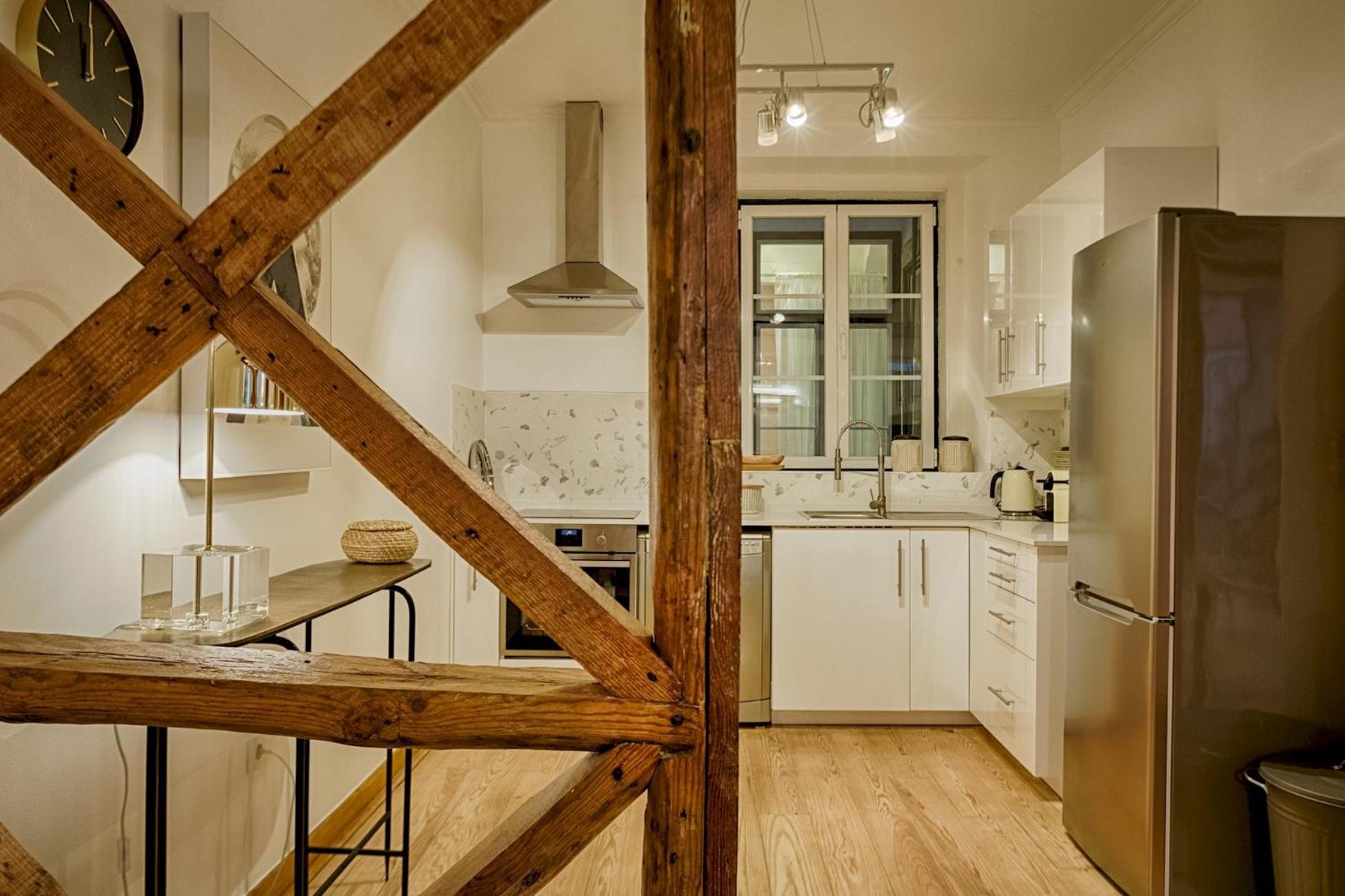 Master Historical Gem In Chiado