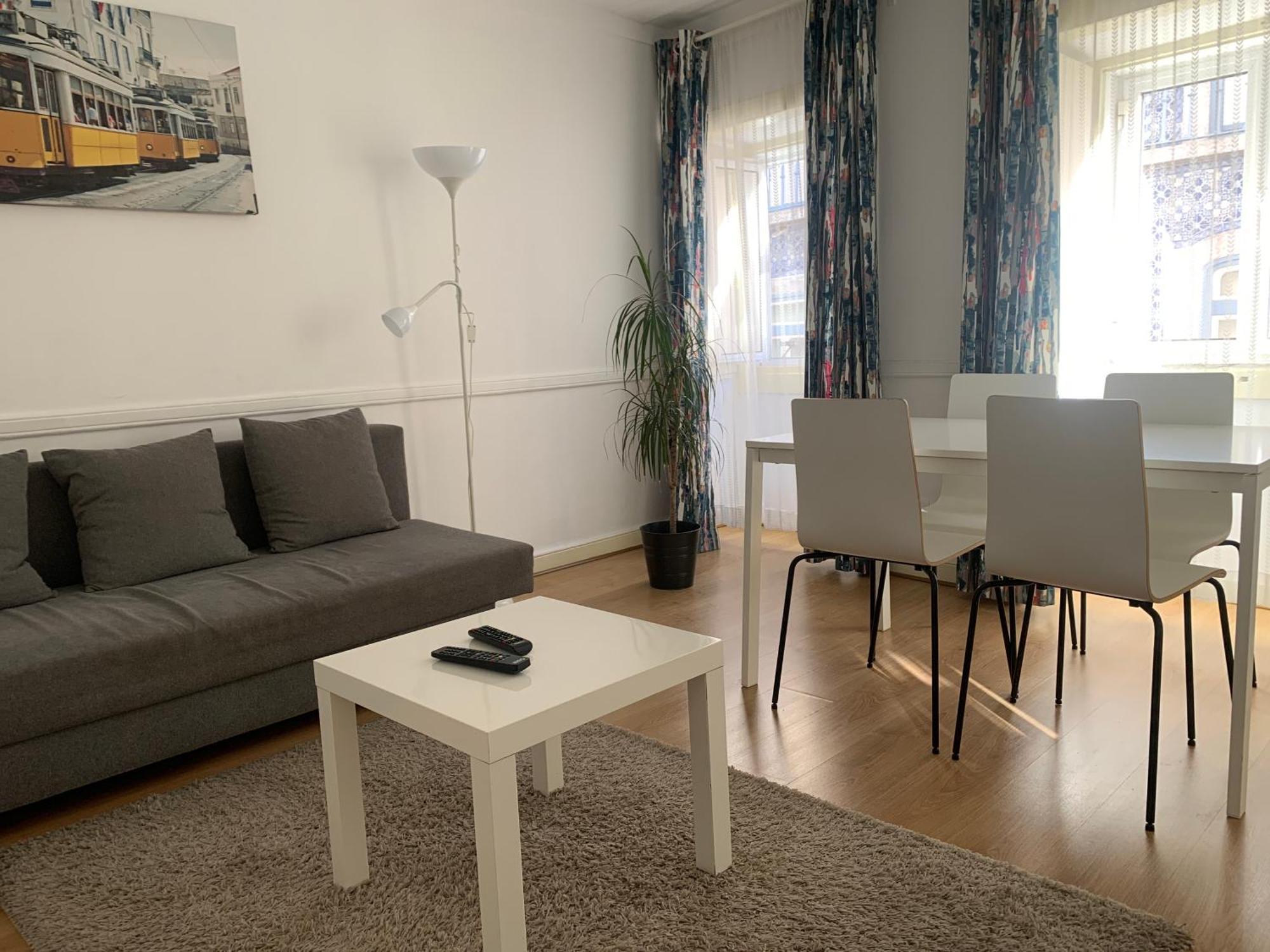 Apartamento Avenida Liberdade 1 *
