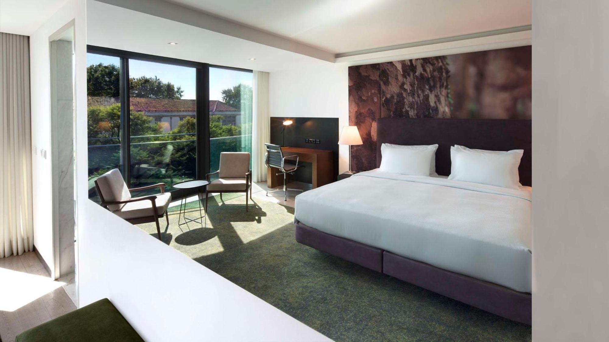 Doubletree By Hilton Fontana Park