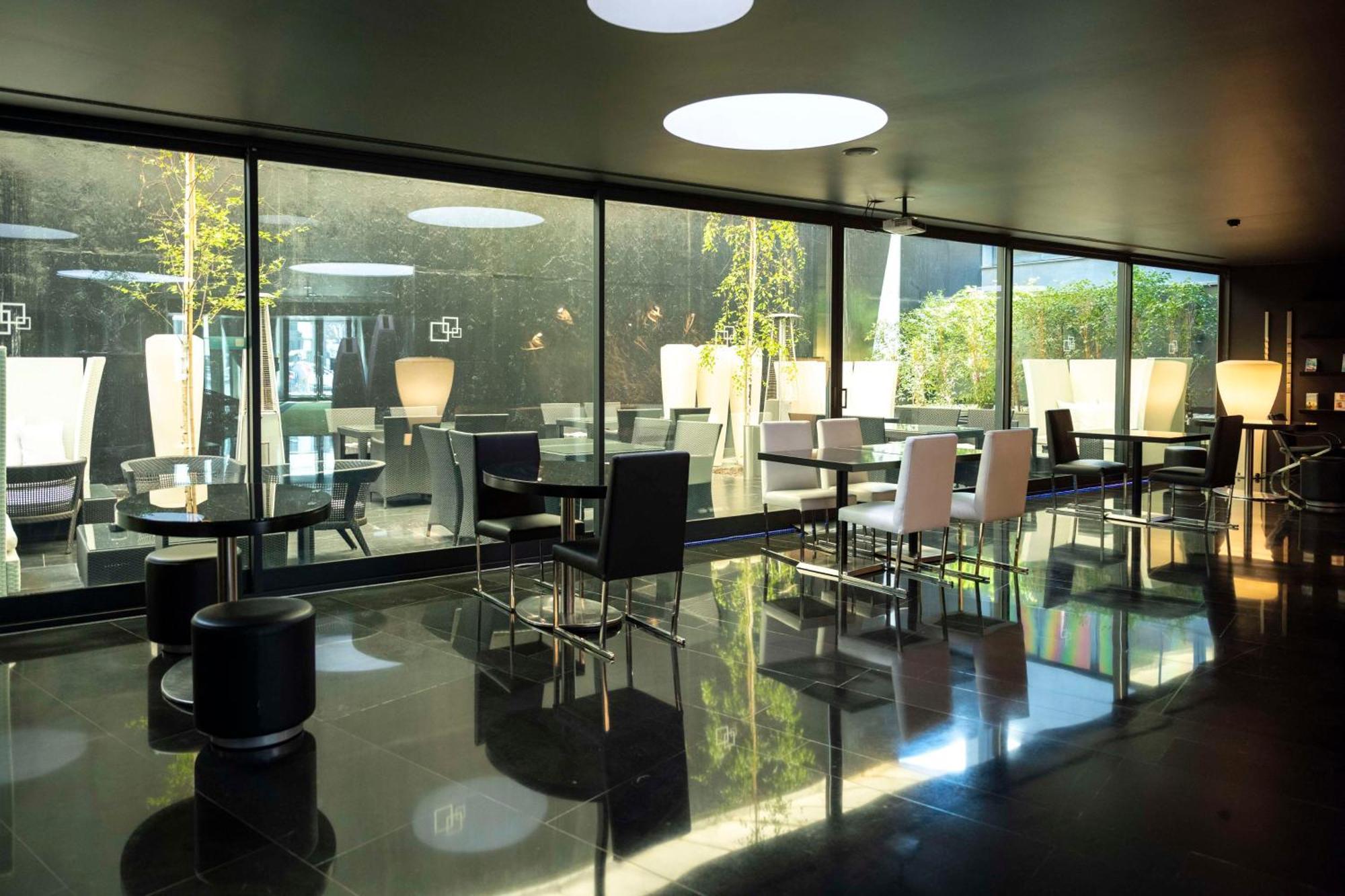 Doubletree By Hilton Fontana Park