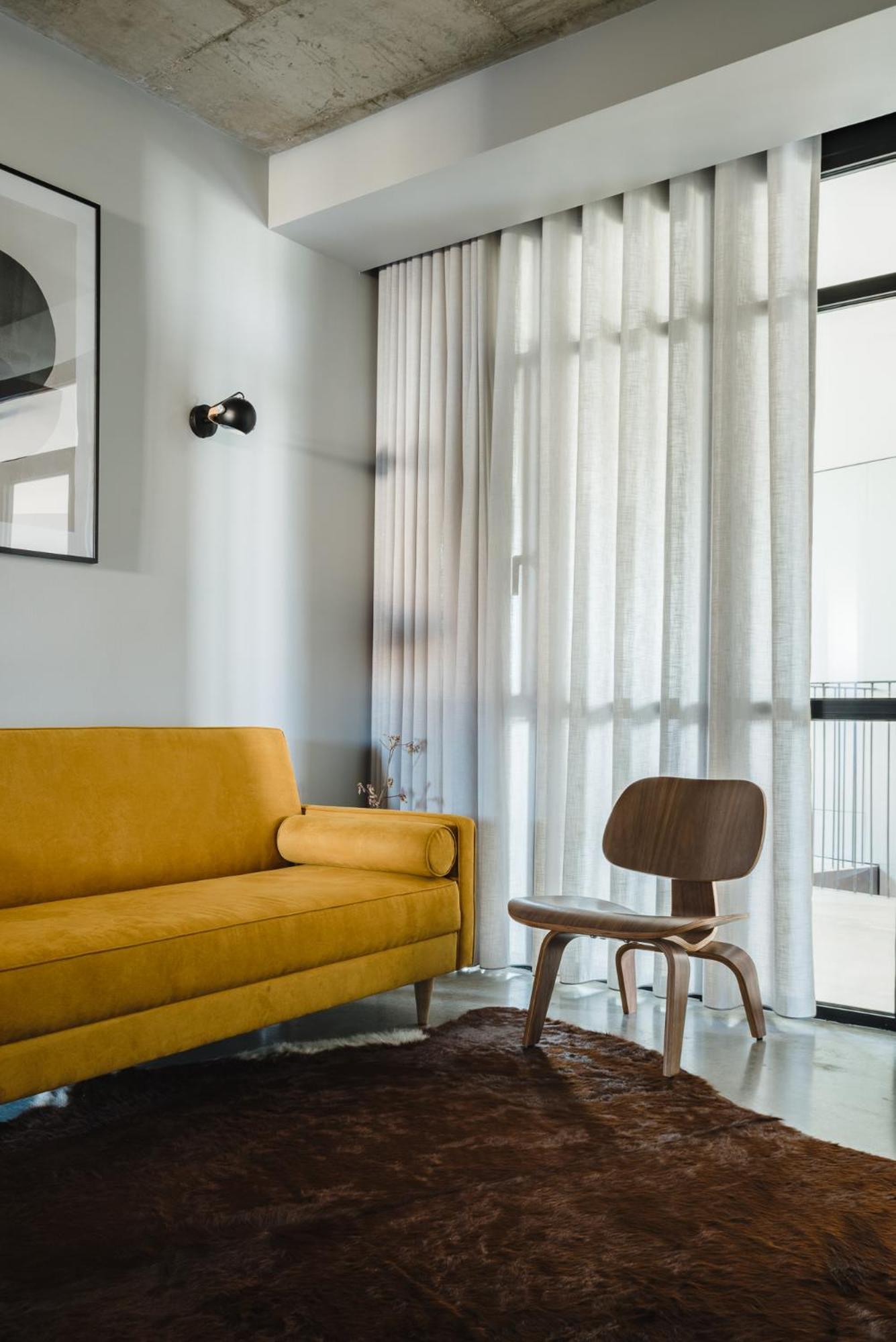 Five Stars Alcantara Lofts