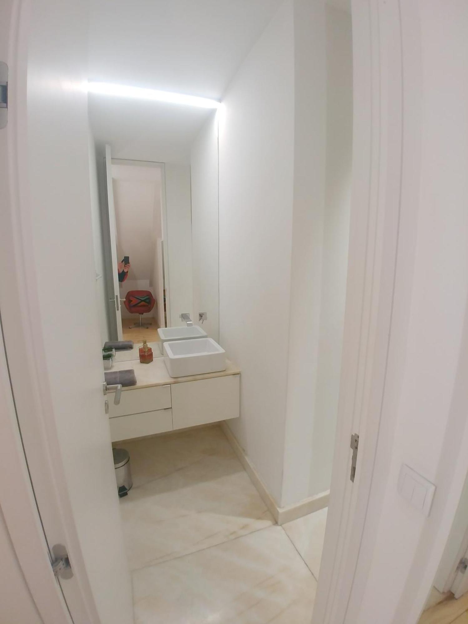 Be Local - 2 Bedrooms In Front Of The Fado Museum In Alfama * Lisboa