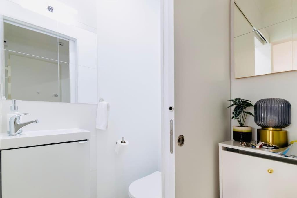 Modern 3 Bedroom Flat In * Lisboa