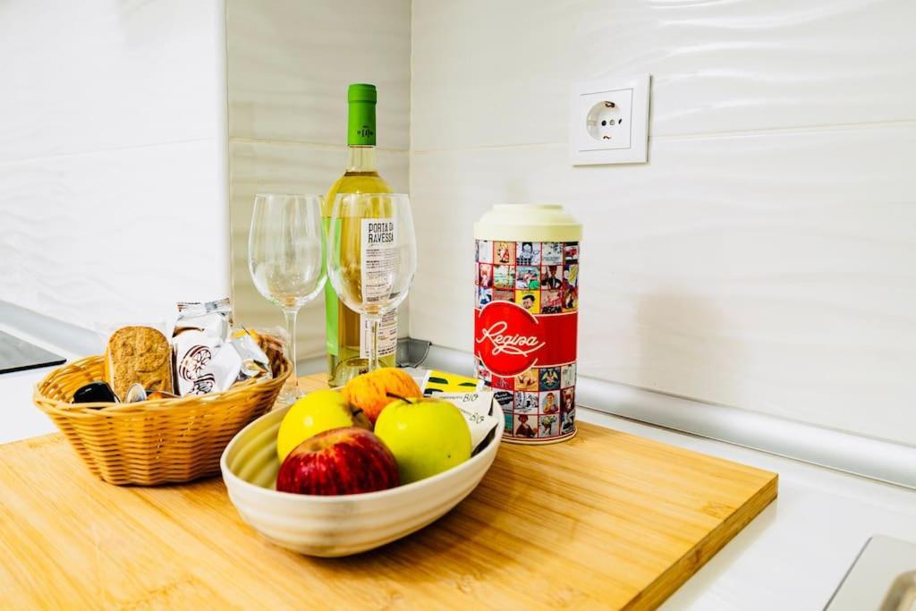 Modern 3 Bedroom Flat In Apartamento