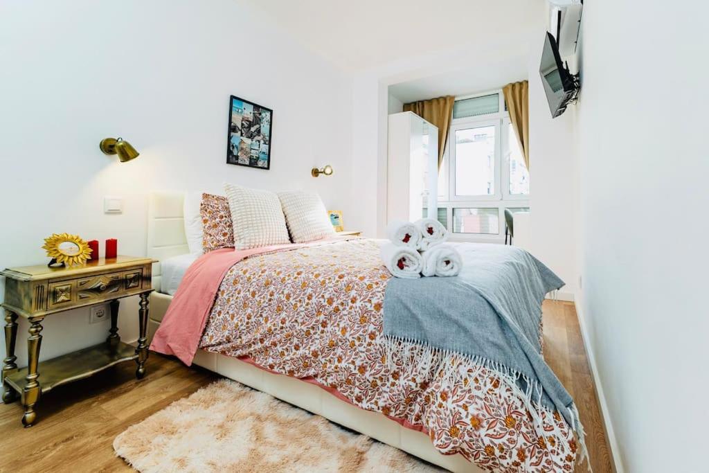 Modern 3 Bedroom Flat In *