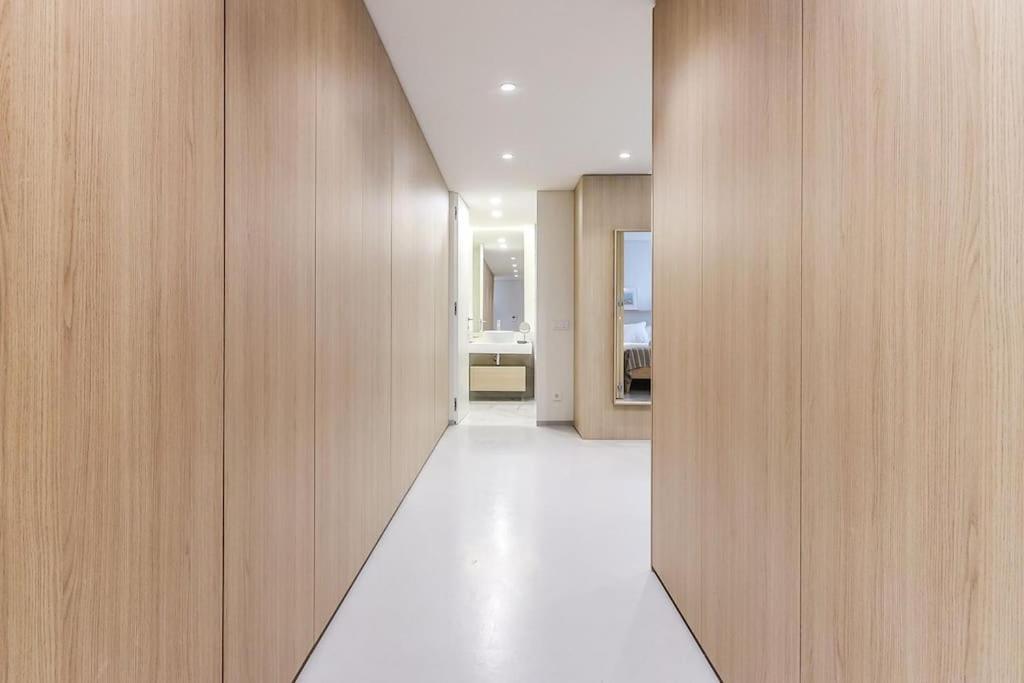 Pombal Contemporary Ac Elevator * Lisbon